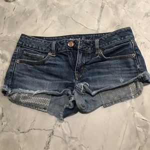 American Eagle classic cutoff Daisy Dukes size 2